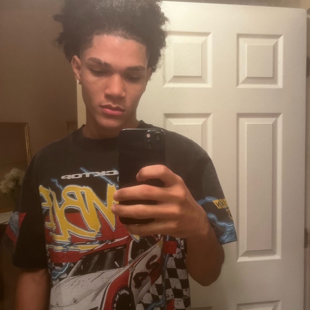 Meet your Posher, Gabriel